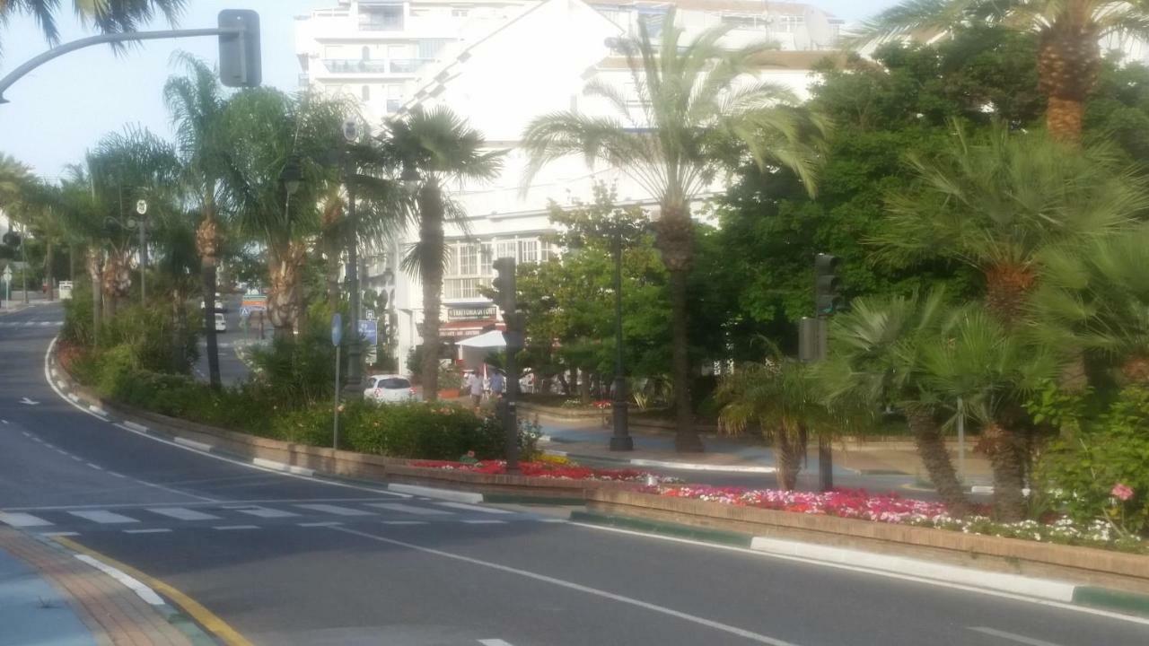 Puerto Deportivo אסטפונה מראה חיצוני תמונה