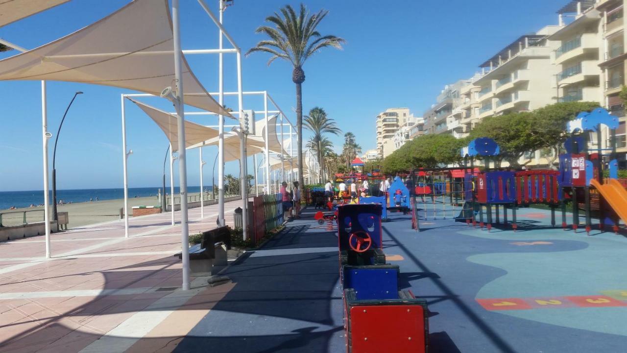 Puerto Deportivo אסטפונה מראה חיצוני תמונה