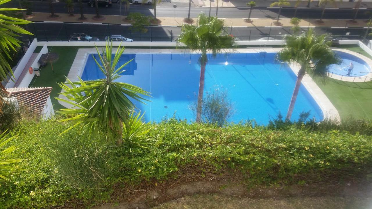 Puerto Deportivo אסטפונה מראה חיצוני תמונה